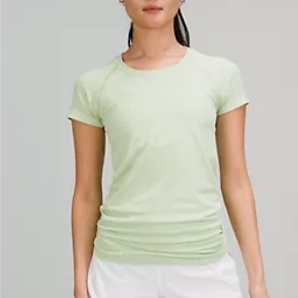 Lululemon Swiftly tech shirt